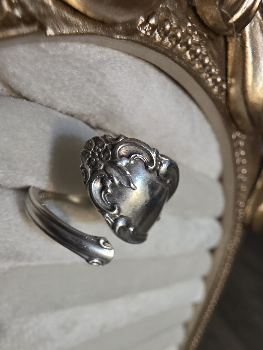 Spoon Ring - Picture 2 of 7
